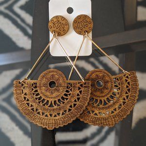 Laser Etched Wooden Earrings - NWT
